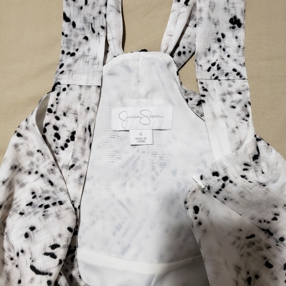 Jessica Simpson flowy summer dress - Picture 7 of 8